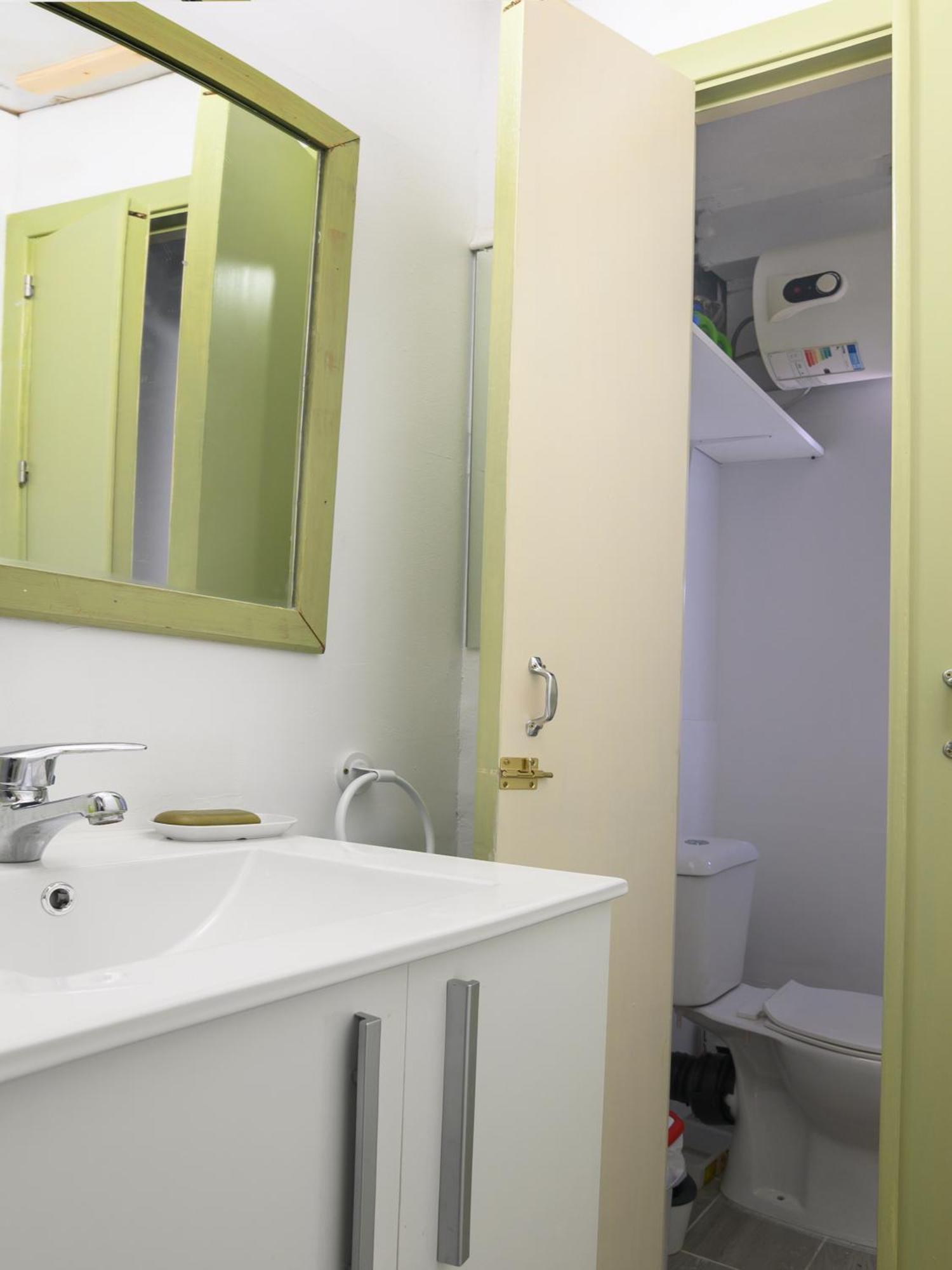 Habitaciones Green Door B&B Camas Exteriér fotografie